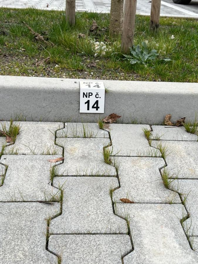Apartman Liptov Np14 Liptovsky Mikulas Luaran gambar